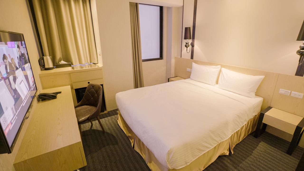 O2 Hotel Taipei Main Station Esterno foto
